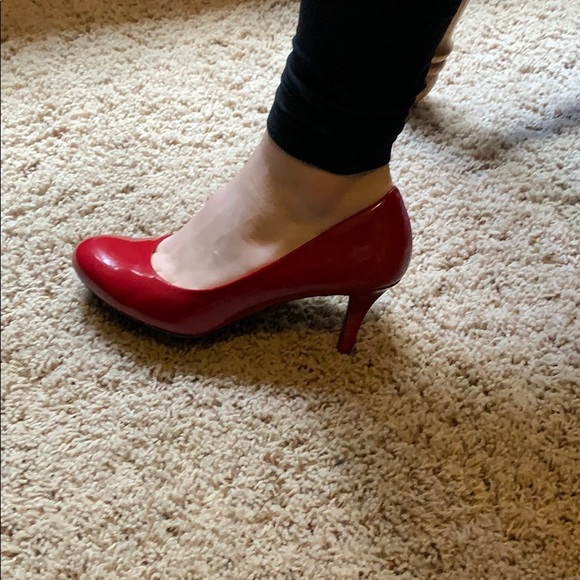 2 inch red heels